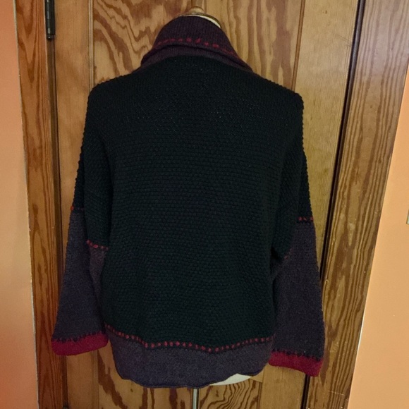 Little Journeys Boho Knit Sweater Tassel Neck Black Burgundy Pullover - Picture 10 of 10